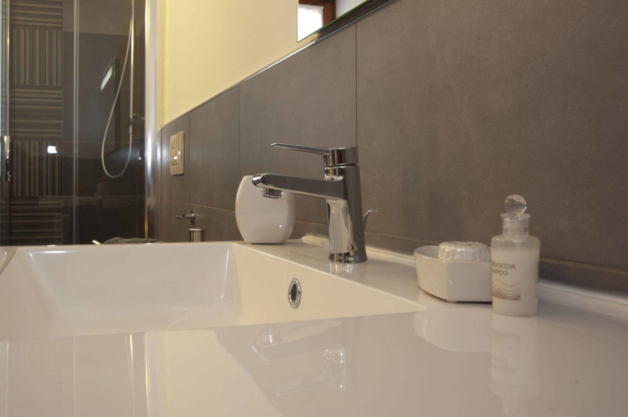Domus In Viridi Bed & Breakfast โรม ภายนอก รูปภาพ