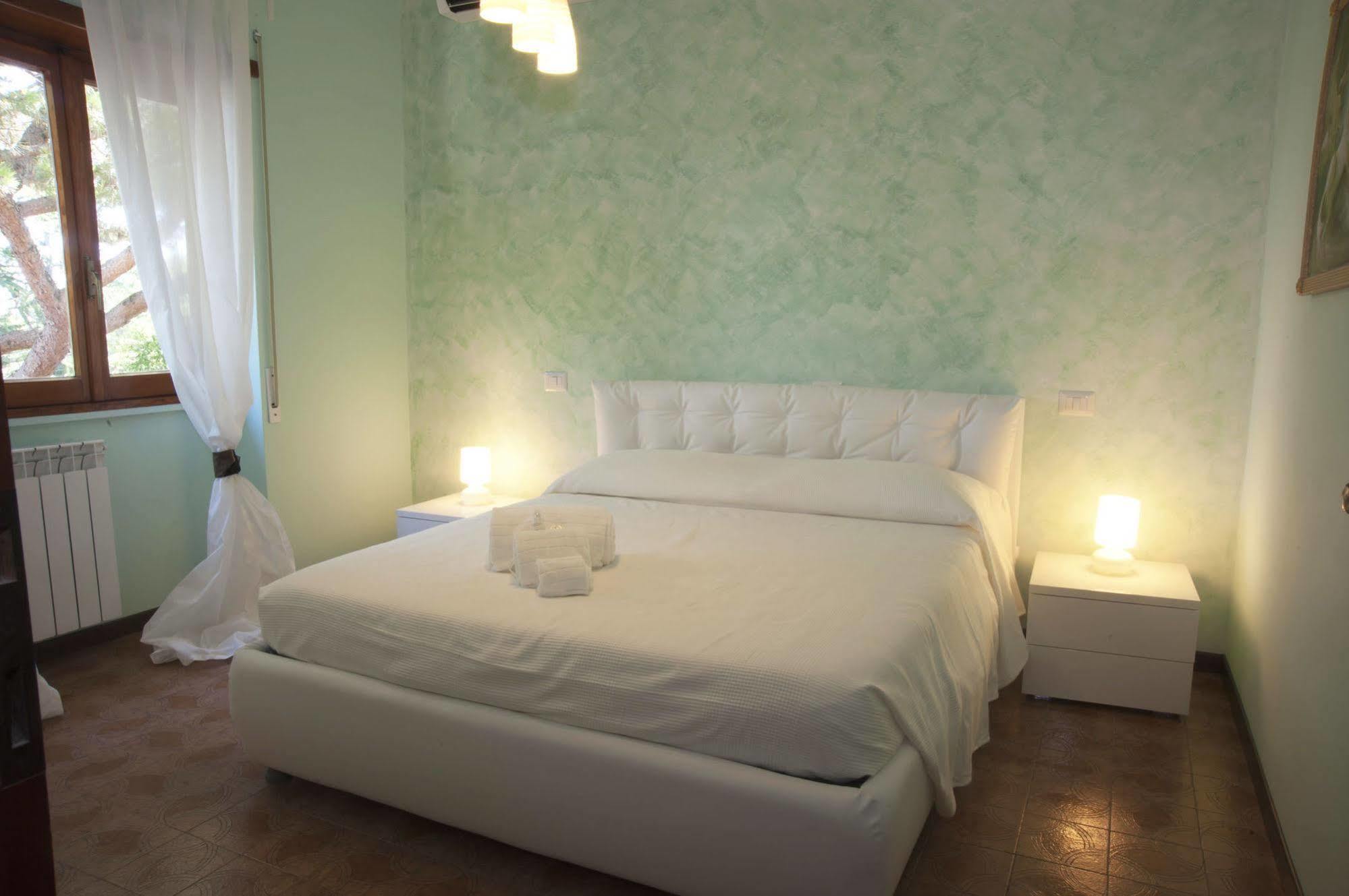 Domus In Viridi Bed & Breakfast โรม ภายนอก รูปภาพ